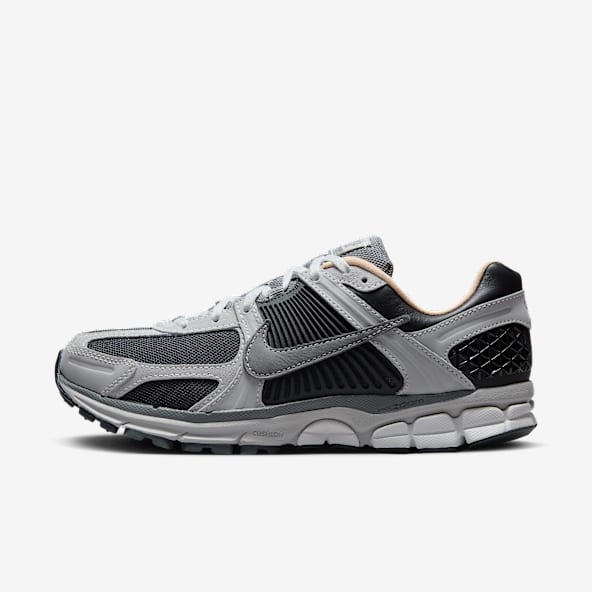 Nike sportswear zoom hot sale